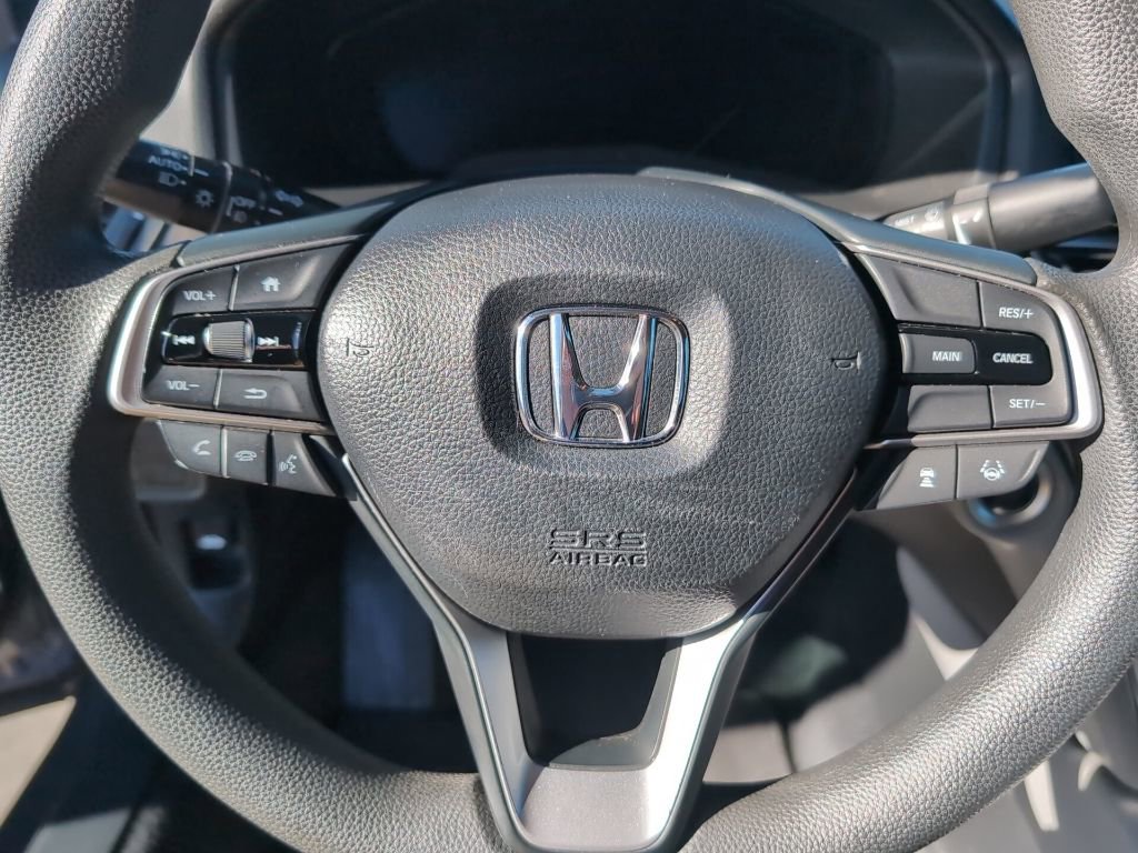 Used 2018 Honda Accord EX image 13