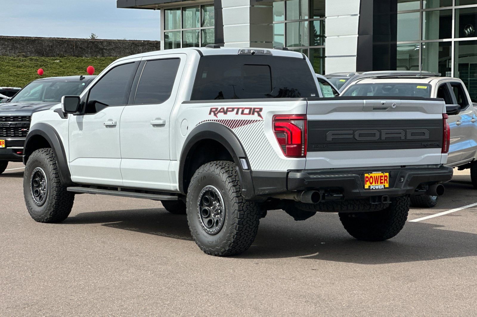 Used 2025 Ford F150 Raptor image 6