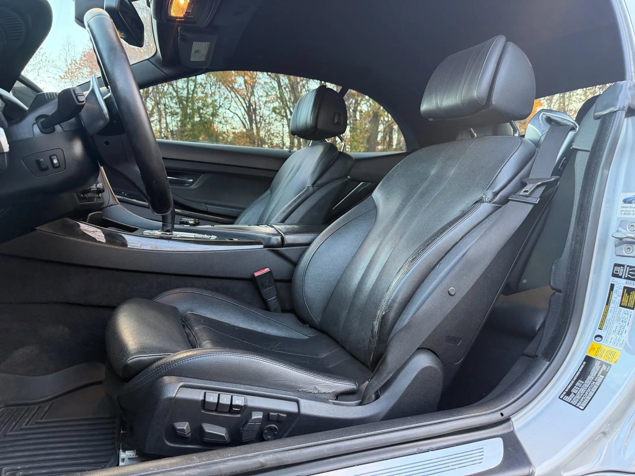 Used 2015 BMW 640i xDrive Convertible image 11