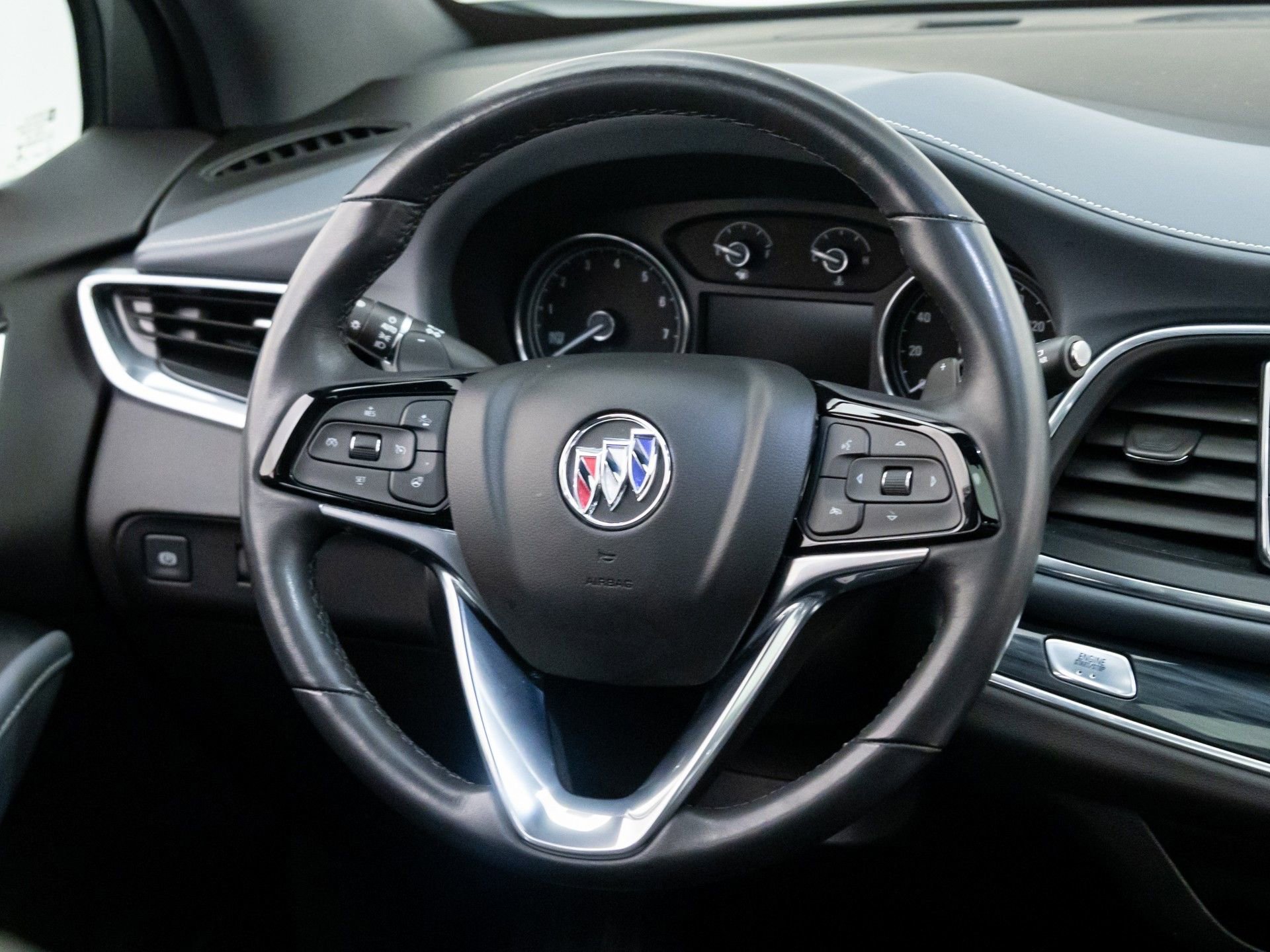 Used 2023 Buick Enclave Essence w/ Experience Buick Package image 12