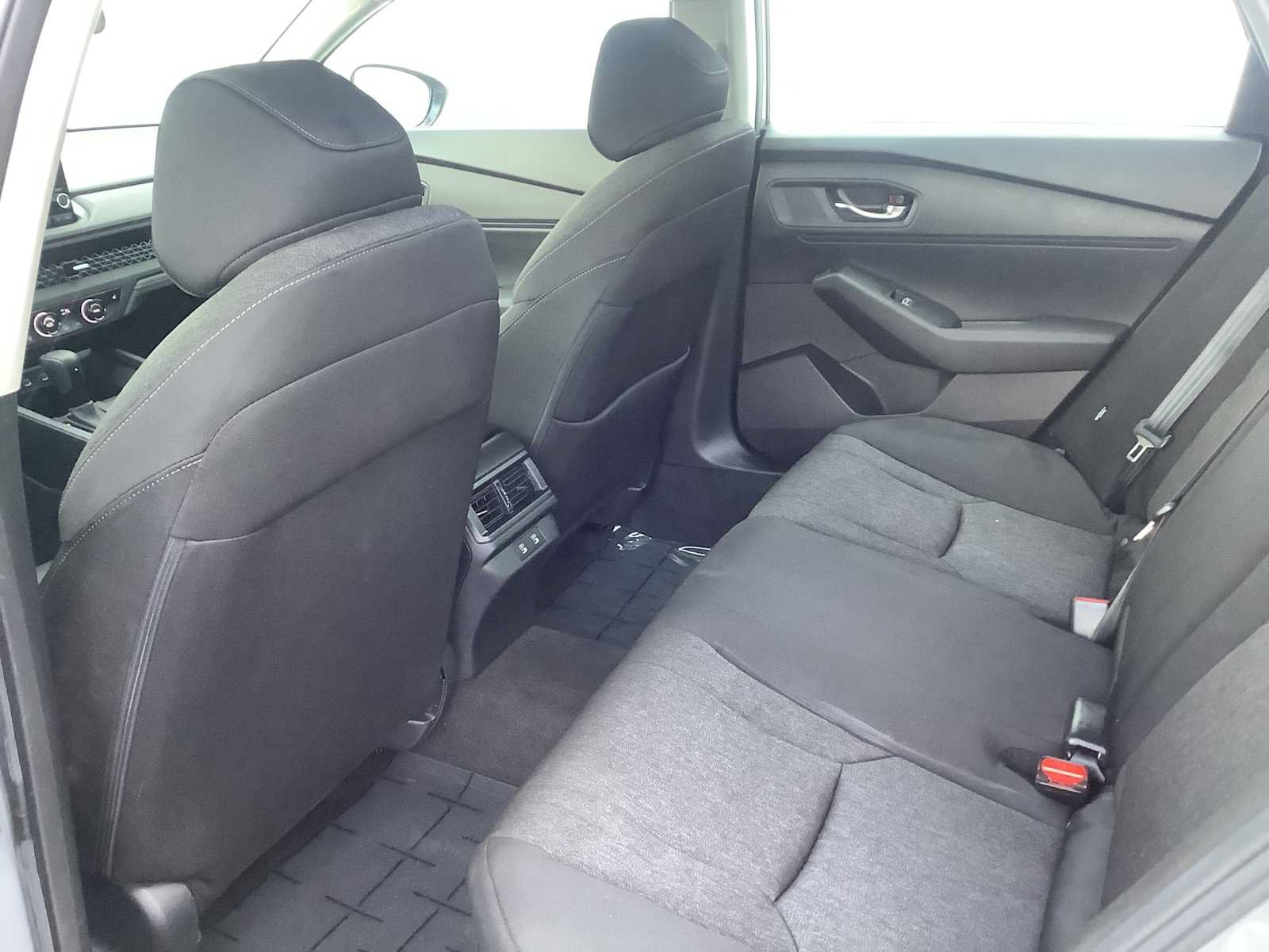 Certified 2025 Honda Accord SE image 12