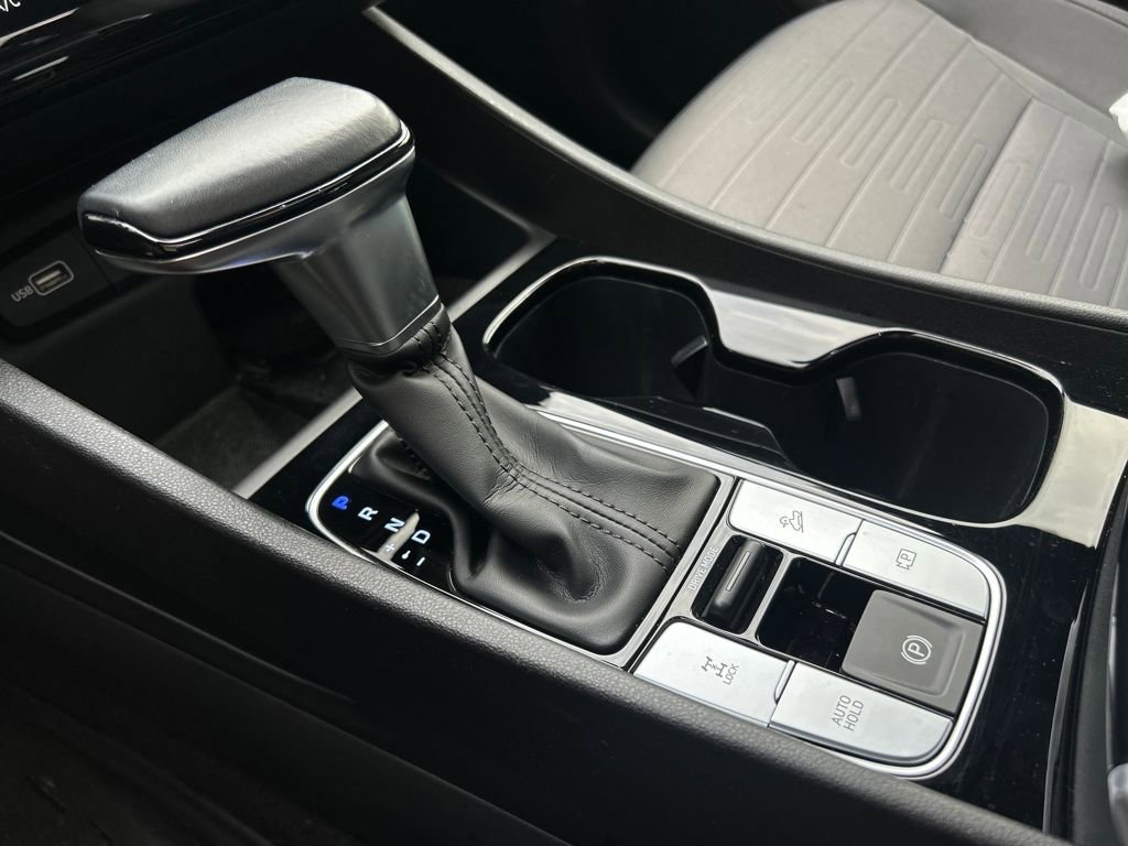 Used 2022 Hyundai Santa Cruz SEL Premium image 21