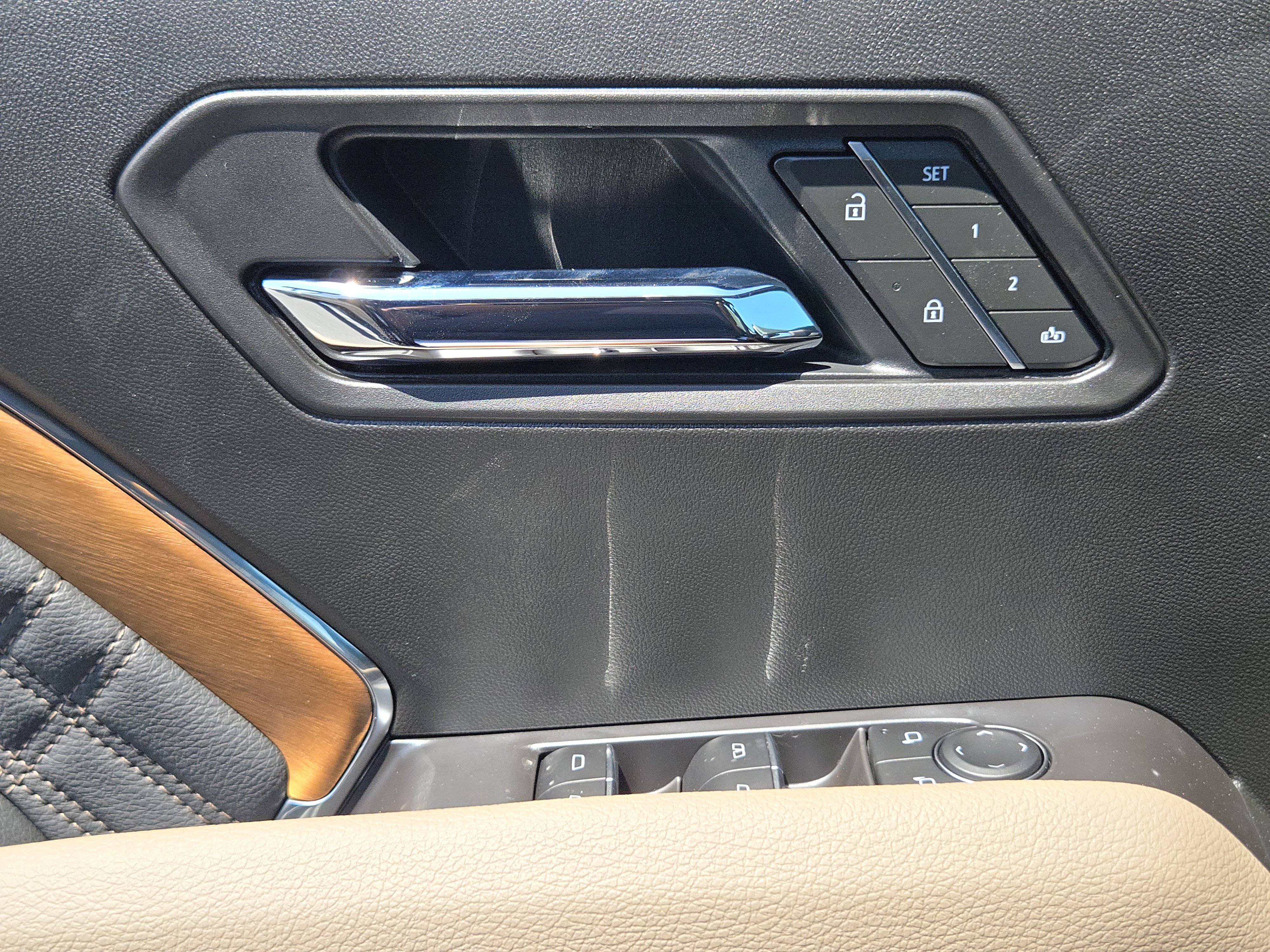 New 2026 GMC Canyon Denali image 17