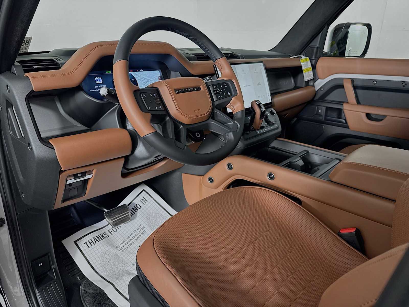 New 2026 Land Rover Defender 110 OCTA image 9