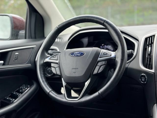 Used 2019 Ford Edge SEL w/ Equipment Group 201A AWD/4WD image 22