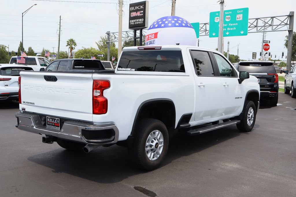 Used 2022 Chevrolet Silverado 2500 LT AWD/4WD image 9