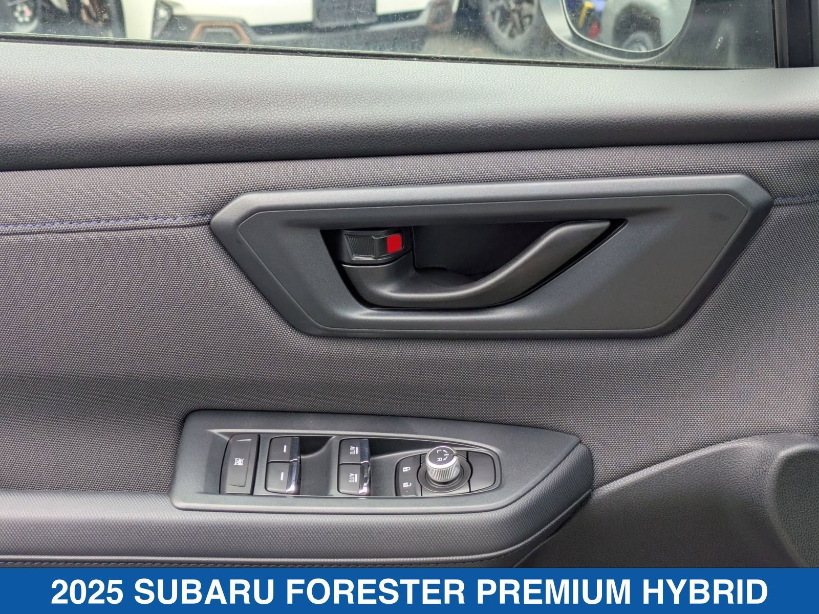 Certified 2025 Subaru Forester Premium AWD/4WD image 13