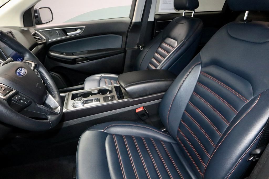 Certified 2024 Ford Edge SEL w/ Sport Appearance Package AWD/4WD image 26