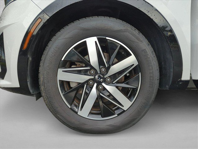 Used 2021 Kia Sorento S w/ Panoramic Sunroof Package FWD image 24