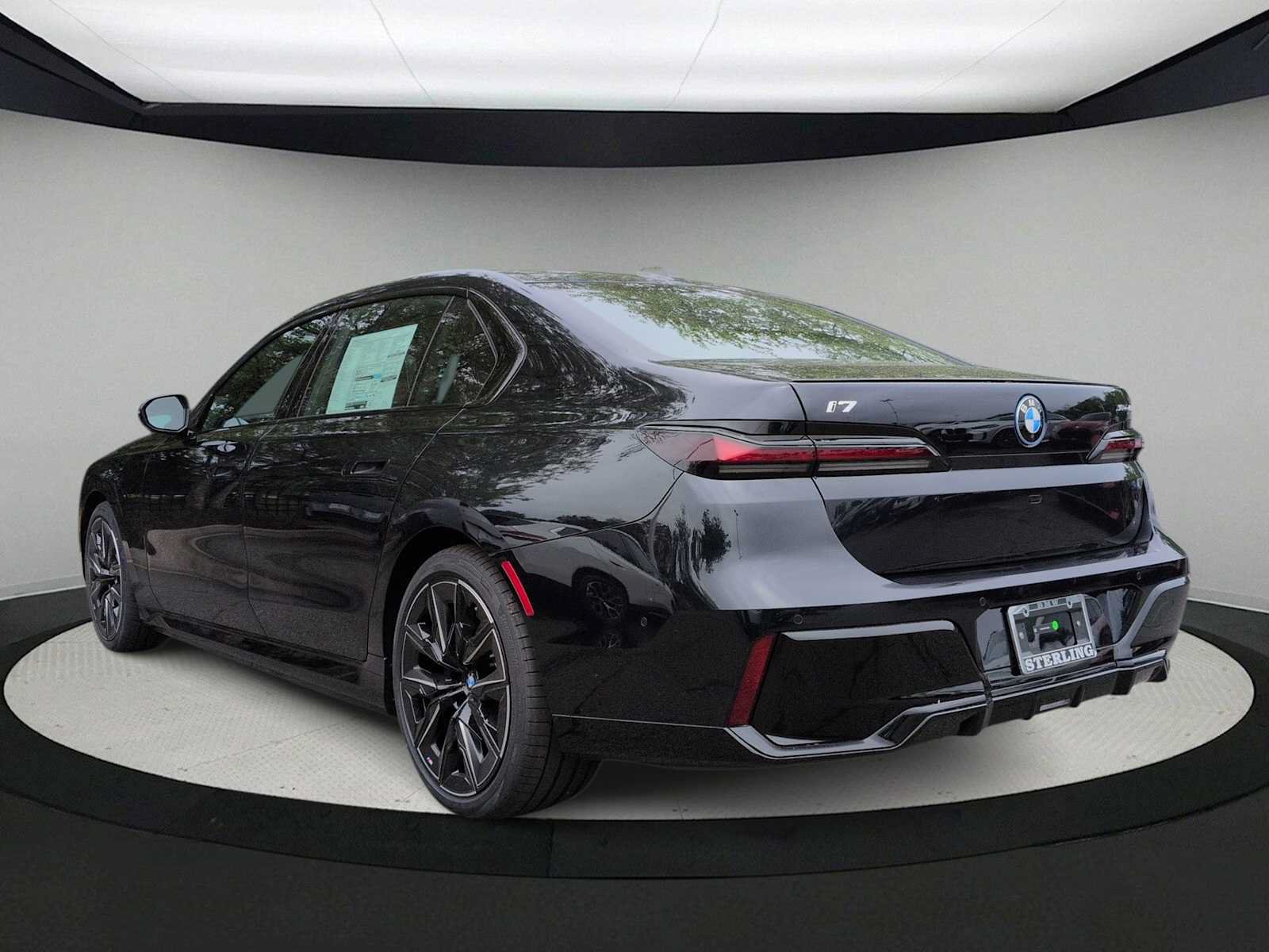 New 2026 BMW i7 xDrive60 AWD/4WD image 6