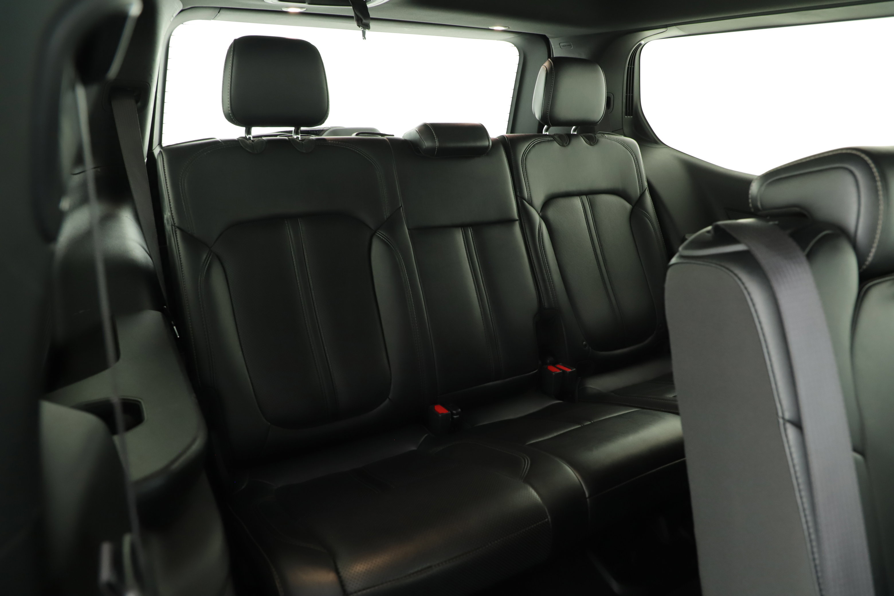 Used 2024 Jeep Wagoneer Series II w/ Flexible Seating Group image 13