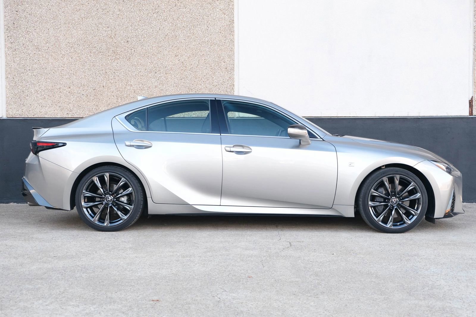 Used 2022 Lexus IS 350 F Sport w/ Accessory Package image 11