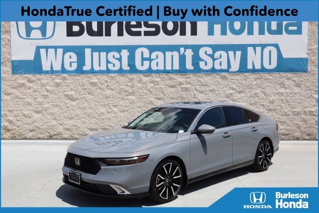 Used 2025 Honda Accord Touring image 1