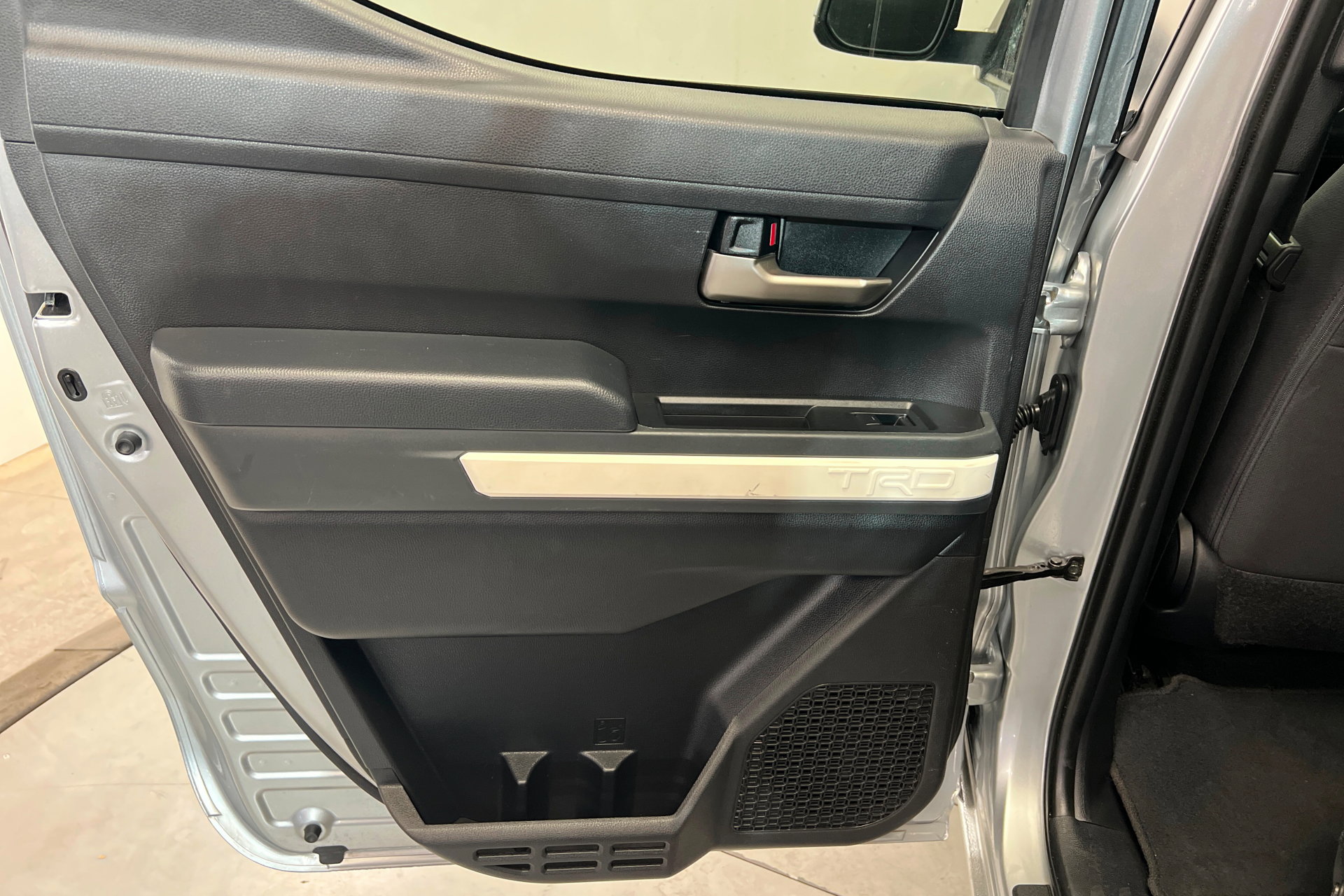 Used 2024 Toyota Tacoma TRD Off-Road AWD/4WD image 19