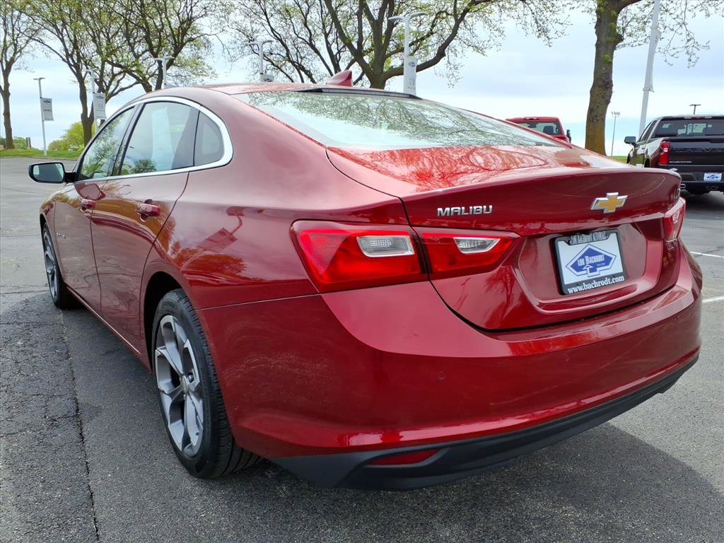 Used 2024 Chevrolet Malibu LT FWD image 5