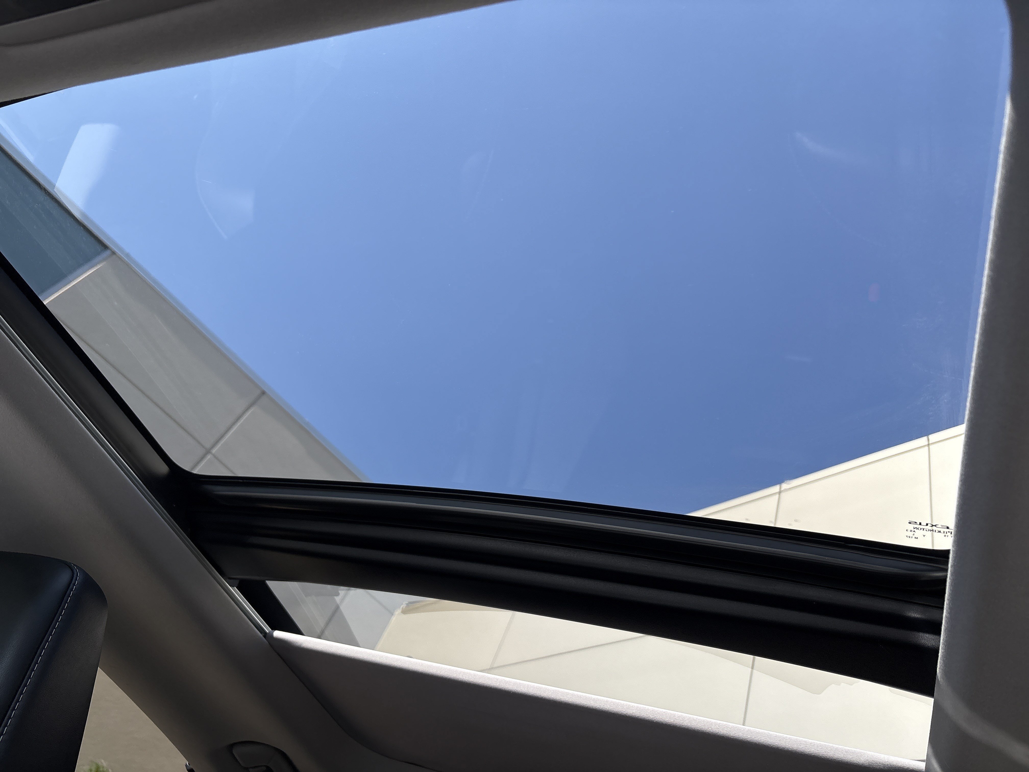 Used 2018 Lexus RX 350 AWD w/ Luxury Package image 9