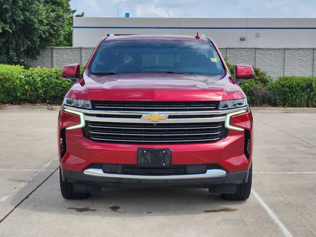 Used 2021 Chevrolet Suburban LT w/ LT Signature Package RWD image 2