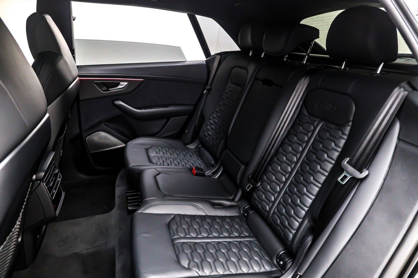 New 2026 Audi RS Q8 performance image 8