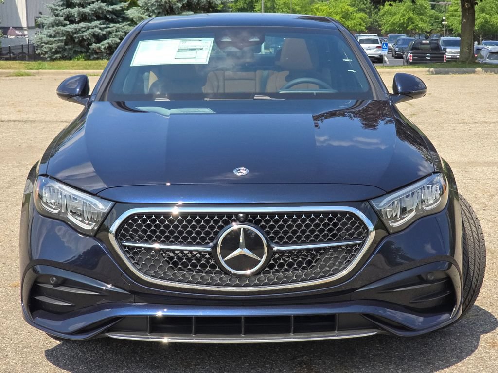New 2026 Mercedes-Benz E 350 4MATIC Sedan image 12