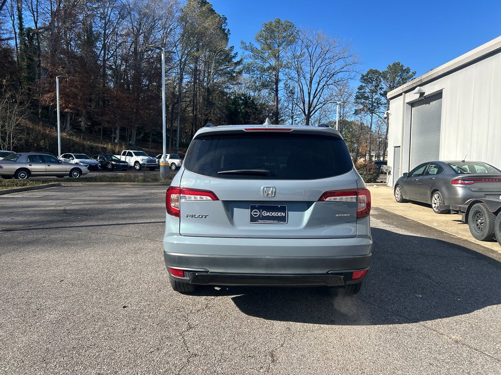 Used 2022 Honda Pilot Sport image 4