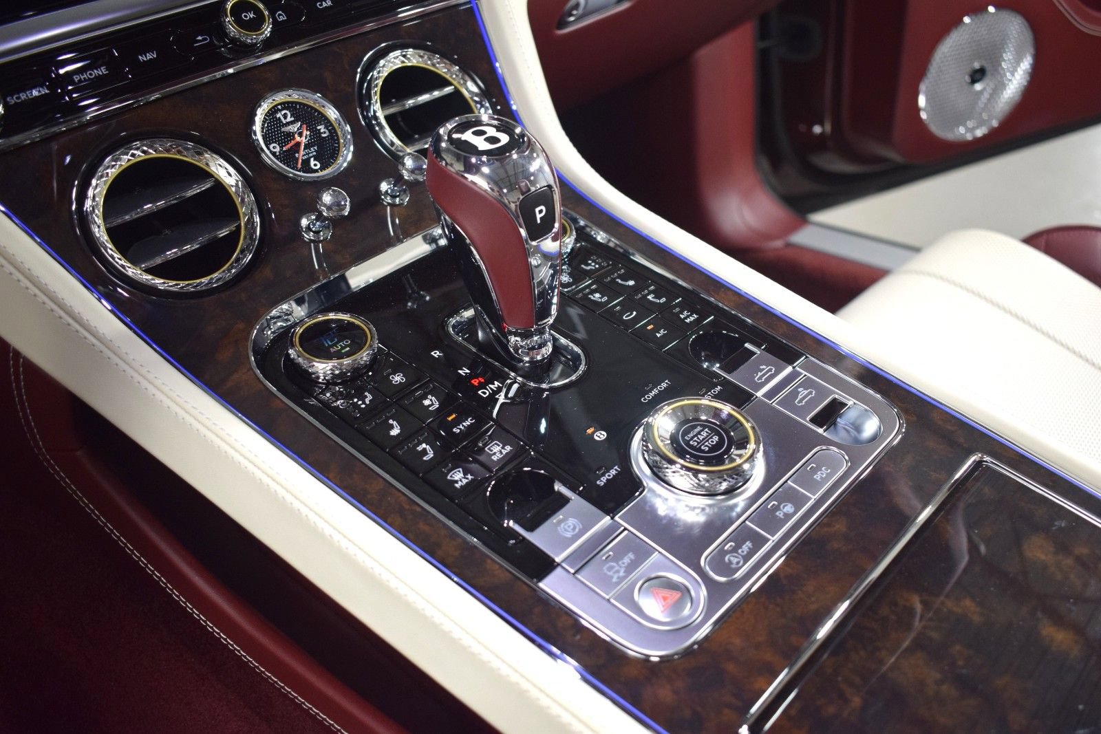 Certified 2021 Bentley Continental GT Mulliner AWD/4WD image 33