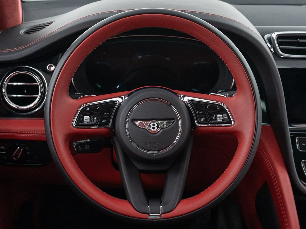 Certified 2023 Bentley Bentayga AWD/4WD image 29