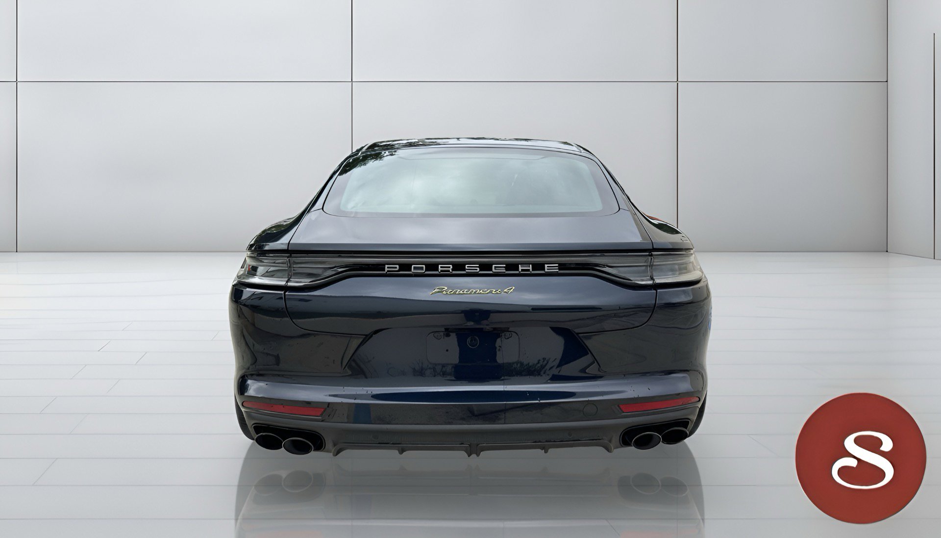 Used 2023 Porsche Panamera 4 Platinum Edition AWD/4WD image 8