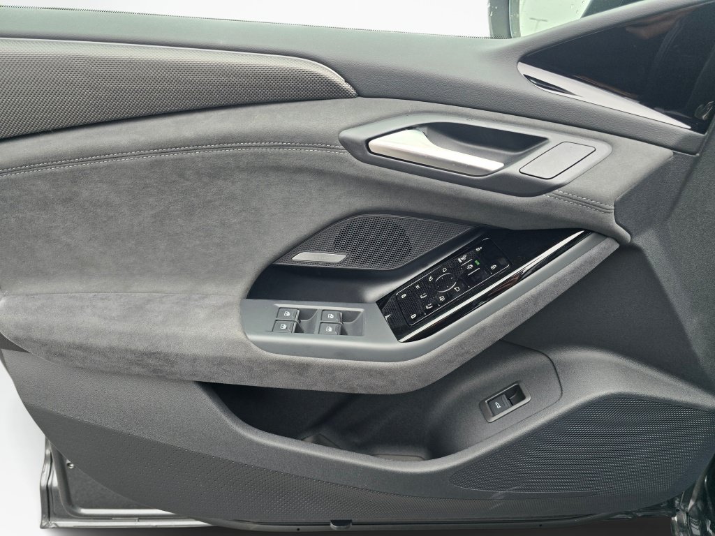 New 2027 Audi S6 e-tron Prestige AWD/4WD image 16