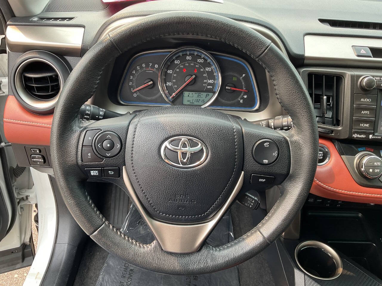 Used 2015 Toyota RAV4 Limited w/ Technology Package AWD/4WD image 17