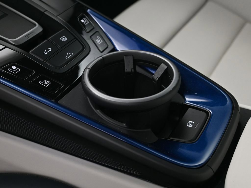 Certified 2026 Porsche 911 Carrera GTS image 24