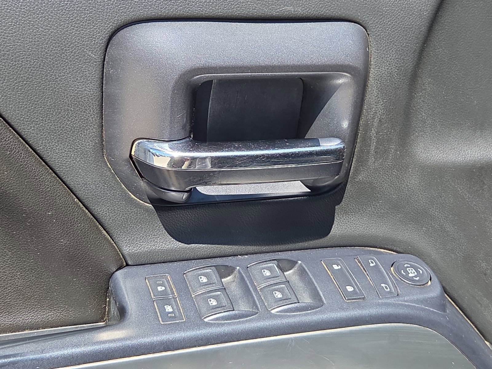 Used 2016 Chevrolet Silverado 3500 LT w/ LT Convenience Package AWD/4WD image 11