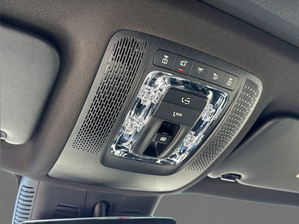 New 2026 Mercedes-Benz GLB 250 image 20