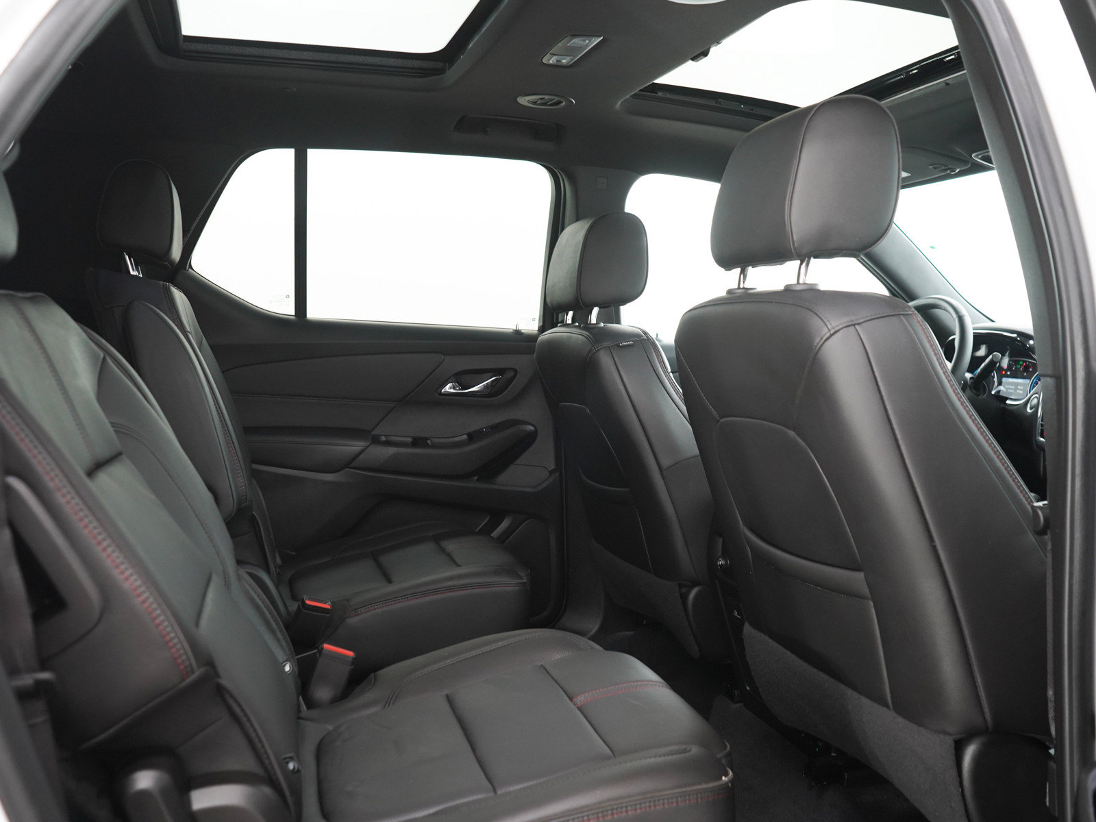 Used 2023 Chevrolet Traverse RS AWD/4WD image 14