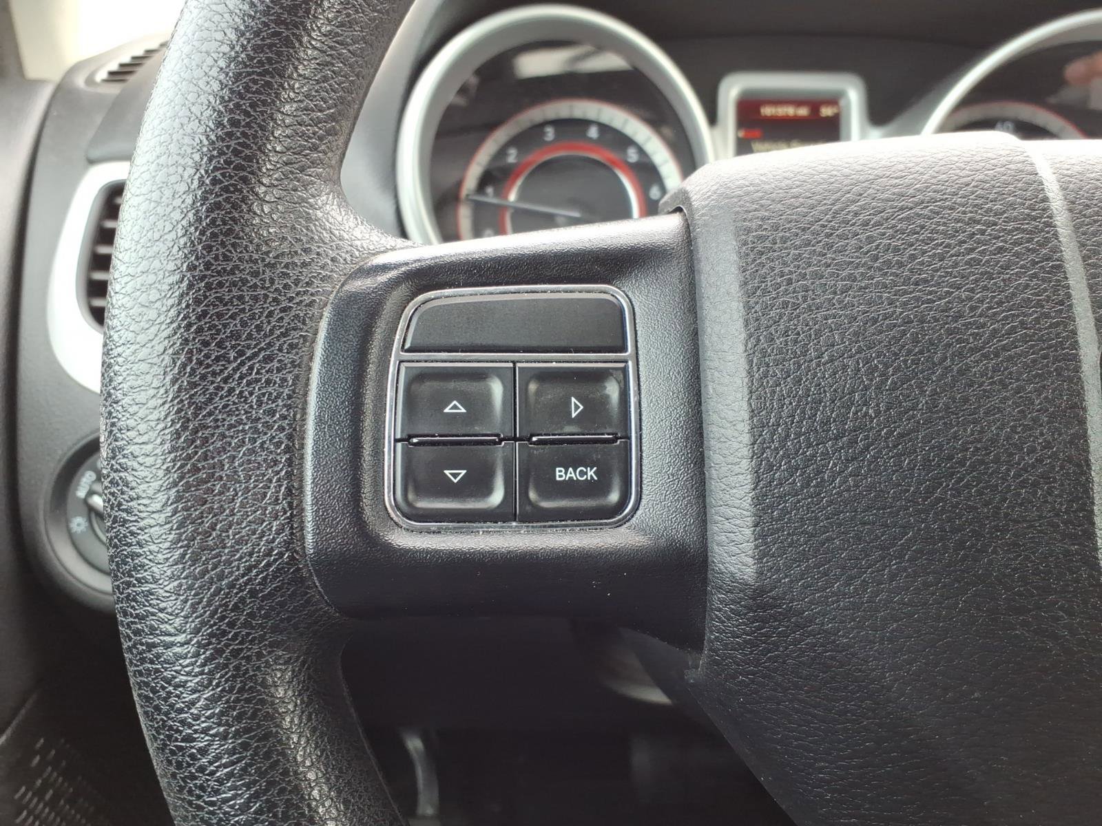 Used 2017 Dodge Journey SE FWD image 24