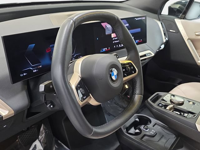 Certified 2026 BMW iX xDrive45 AWD/4WD image 12