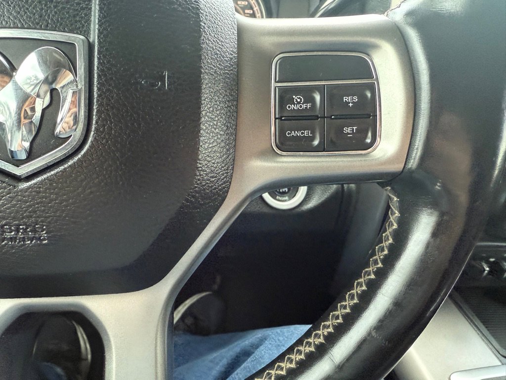 Used 2014 RAM 2500 Limited image 31