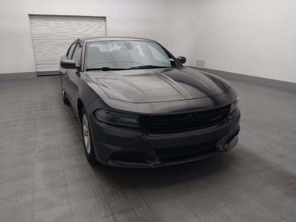 Used 2019 Dodge Charger SXT RWD image 14