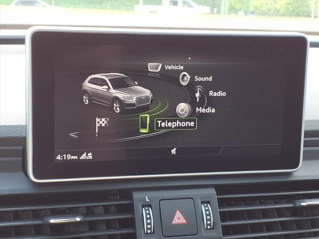 Used 2020 Audi Q5 2.0T Premium Plus w/ Premium Plus Package image 24