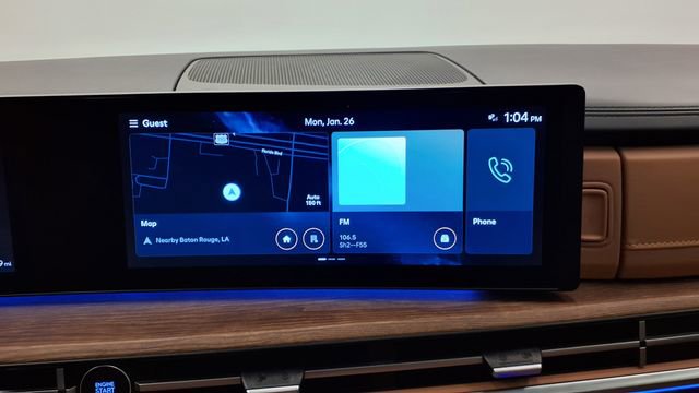 Used 2024 Hyundai Santa Fe Limited image 27