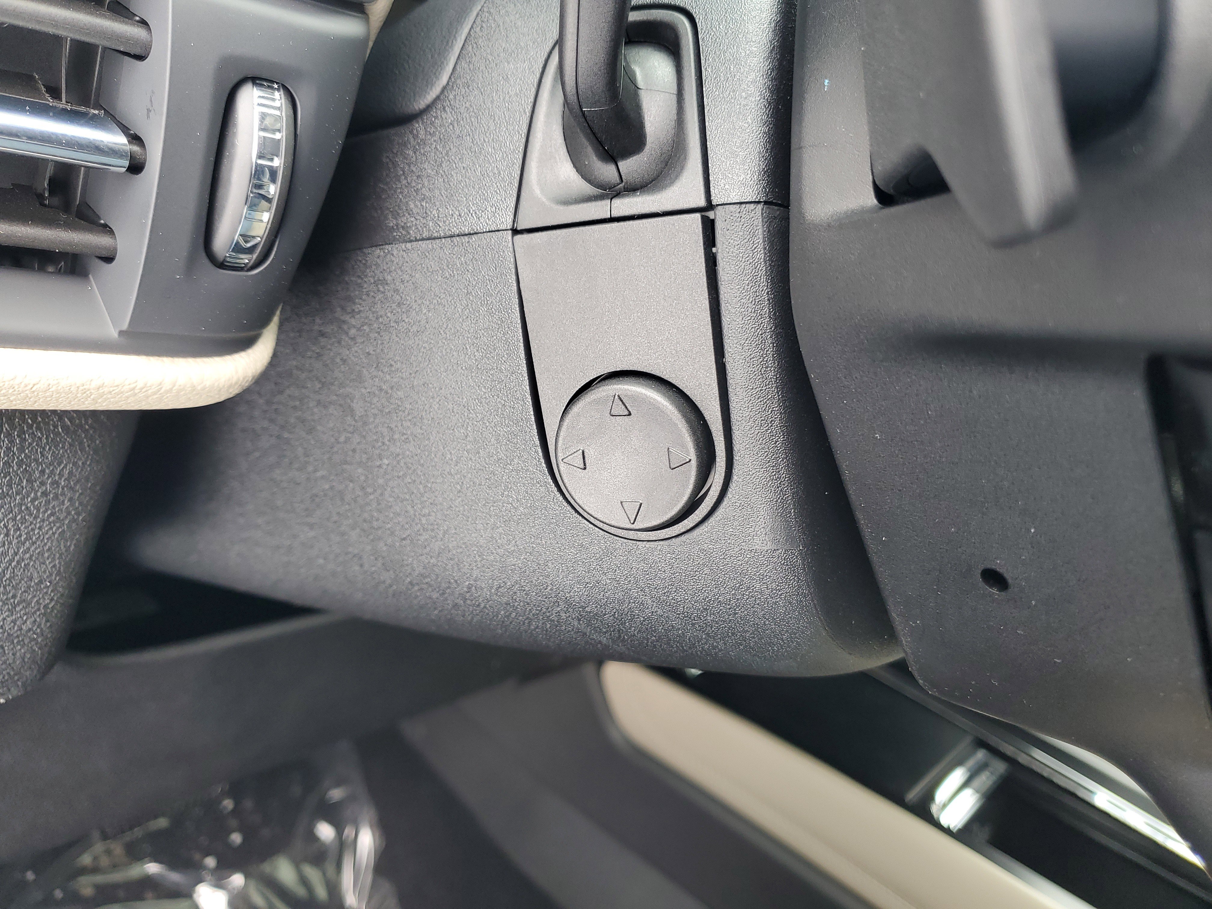 New 2026 Lincoln Corsair Premiere image 15