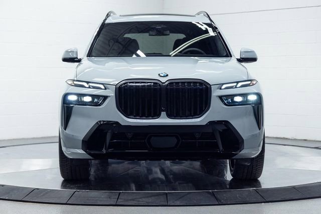 New 2026 BMW X7 xDrive40i AWD/4WD image 7