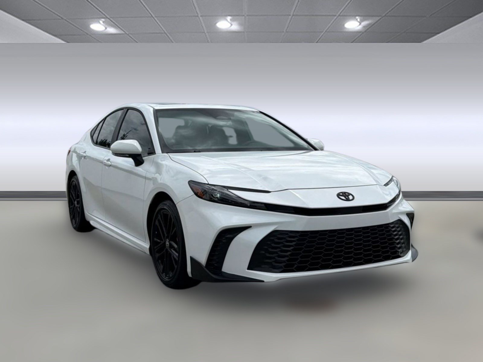 Used 2025 Toyota Camry SE w/ Multimedia Upgrade Package FWD image 7