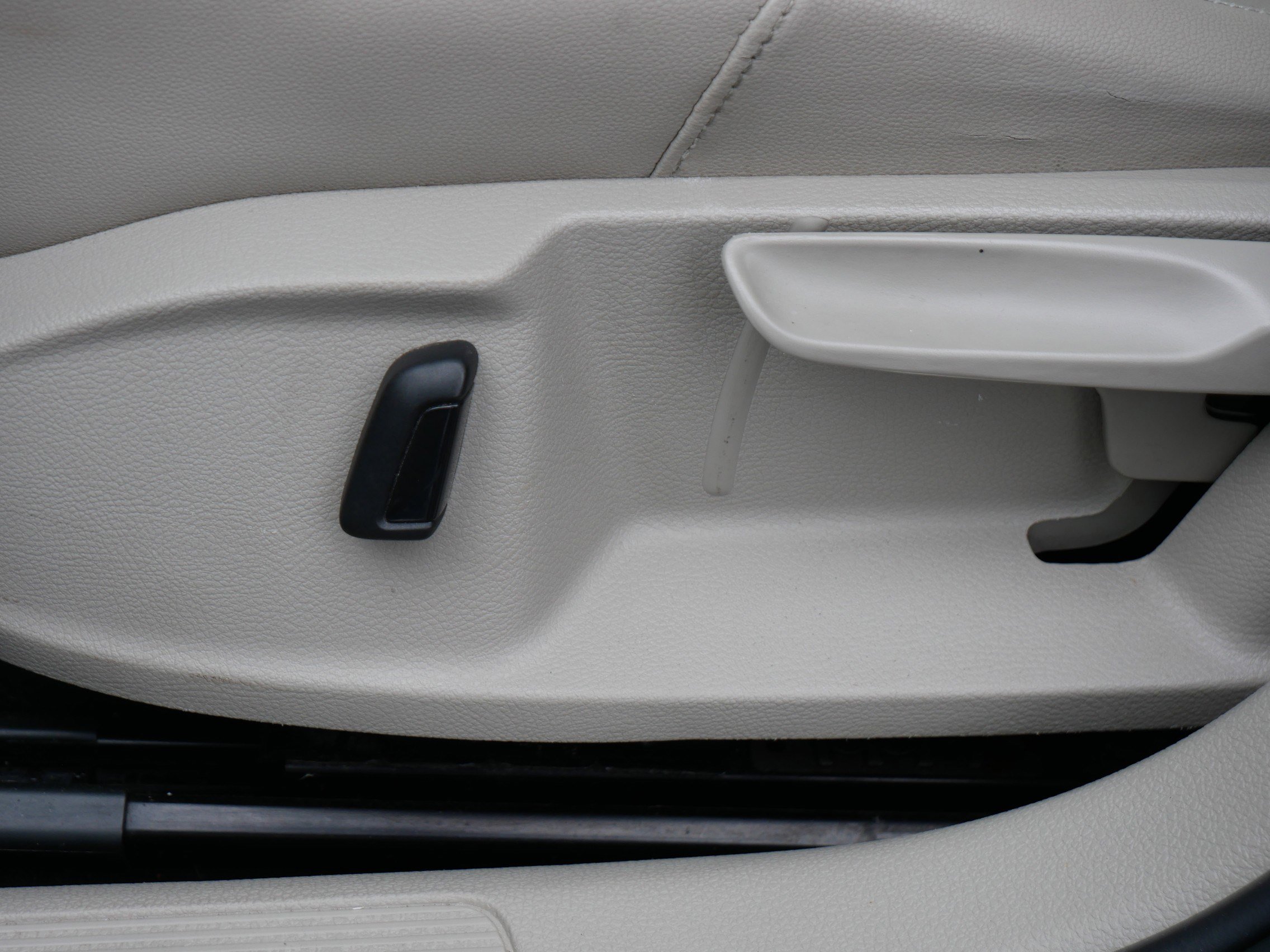 Used 2015 Volkswagen Golf SE image 20