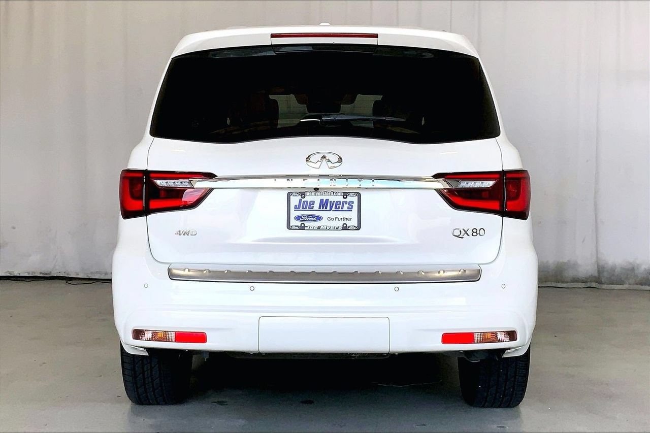 Used 2023 INFINITI QX80 Sensory w/ Cargo Package AWD/4WD image 3
