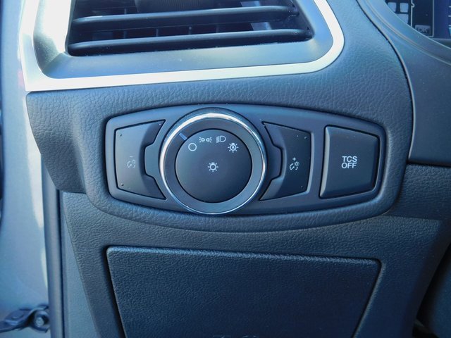 Used 2023 Ford Edge SEL image 30