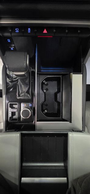 Used 2023 Toyota Sequoia Limited image 19