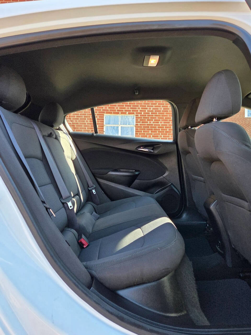 Used 2017 Chevrolet Cruze LT w/ Convenience Package image 14