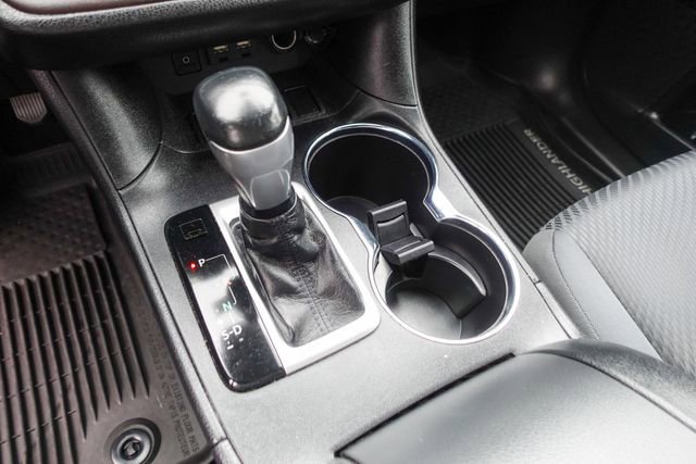 Used 2019 Toyota Highlander LE image 21