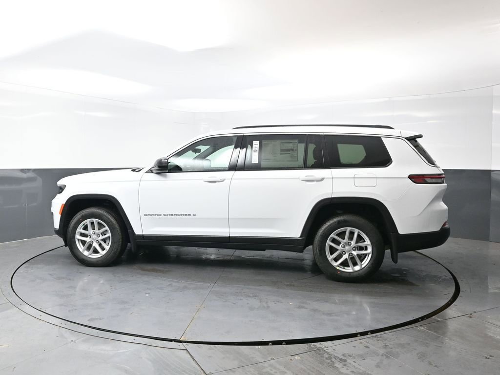 New 2026 Jeep Grand Cherokee L Laredo w/ Trailer Tow Package image 6