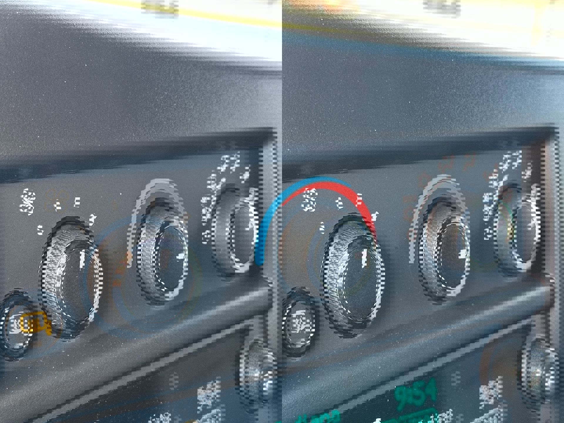 New 2026 GMC Savana 2500 w/ Driver Convenience Package image 18